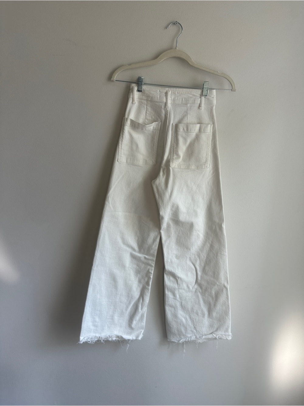 Zara White High-Rise Wide-Leg Cropped Jeans - Picture 2 of 3